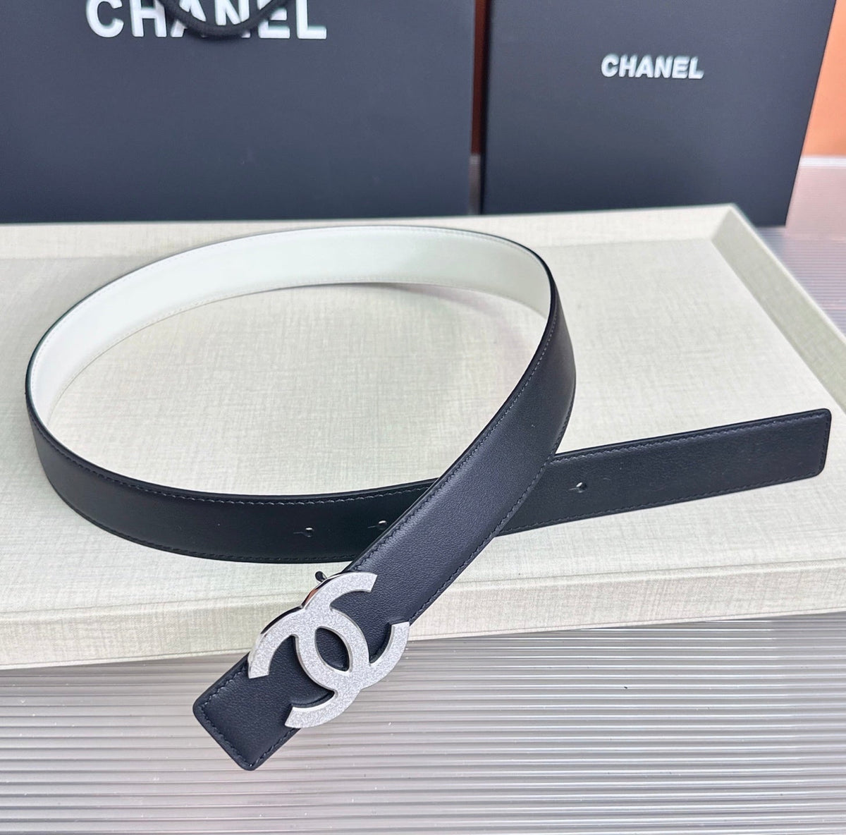 CC Buckle Reversible Belt Black White Cowhide 211328