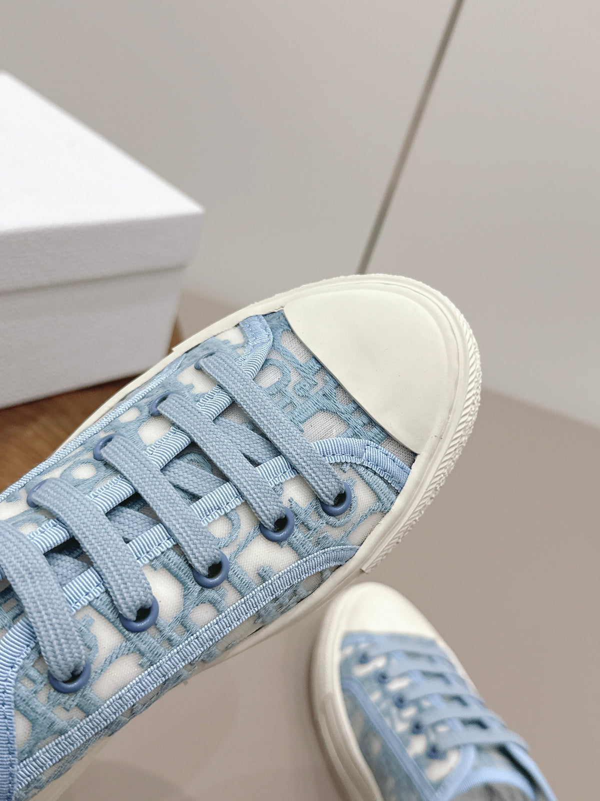 CD Walk'n'Dior Sneaker White Light Blue Cotton Mesh 739319