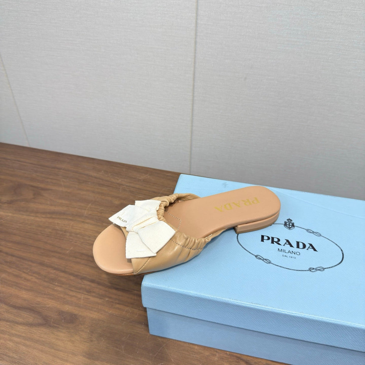 Prada Bow Slide Sandals Brown Sheepskin 836555