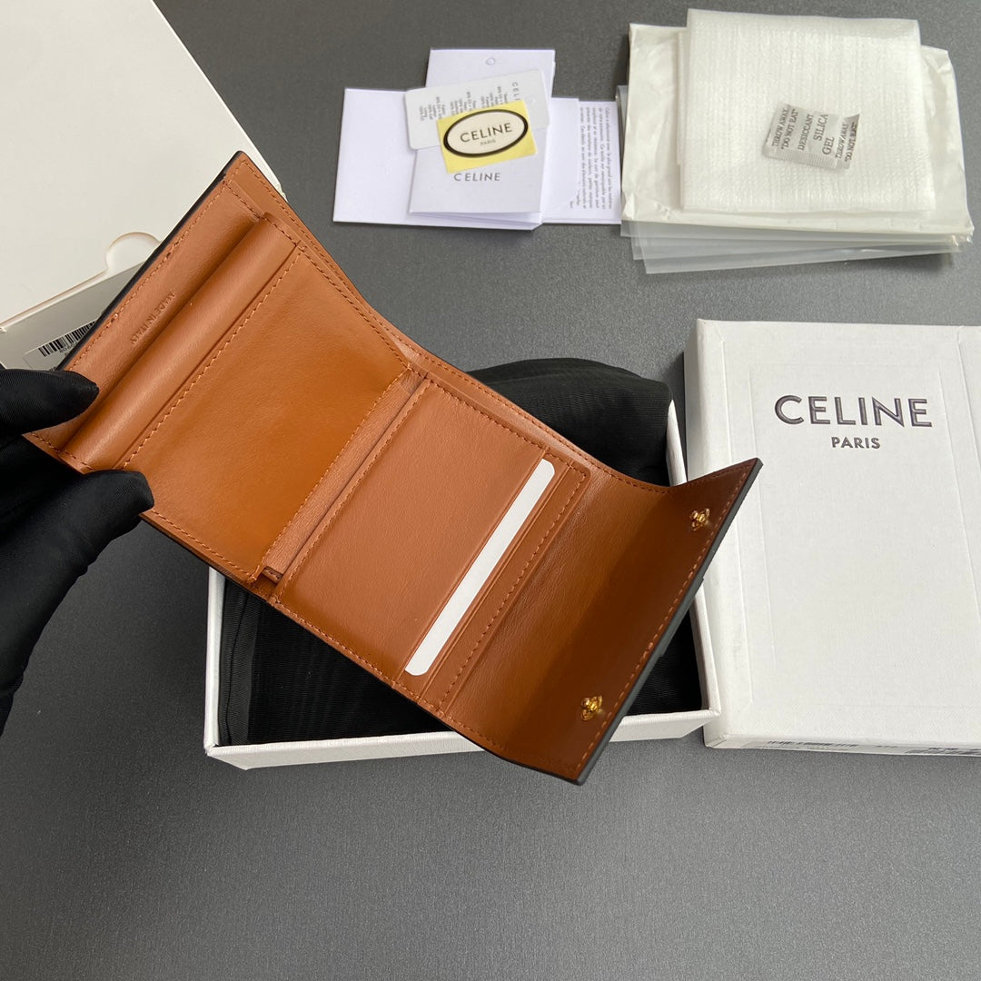 TRIOMPHE Tri-fold Wallet Tan Grain Cowhide