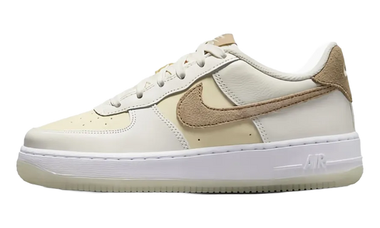 AIR FORCE 1 LOW GS "Sail Coconut Milk White Khaki" HF5349 100
