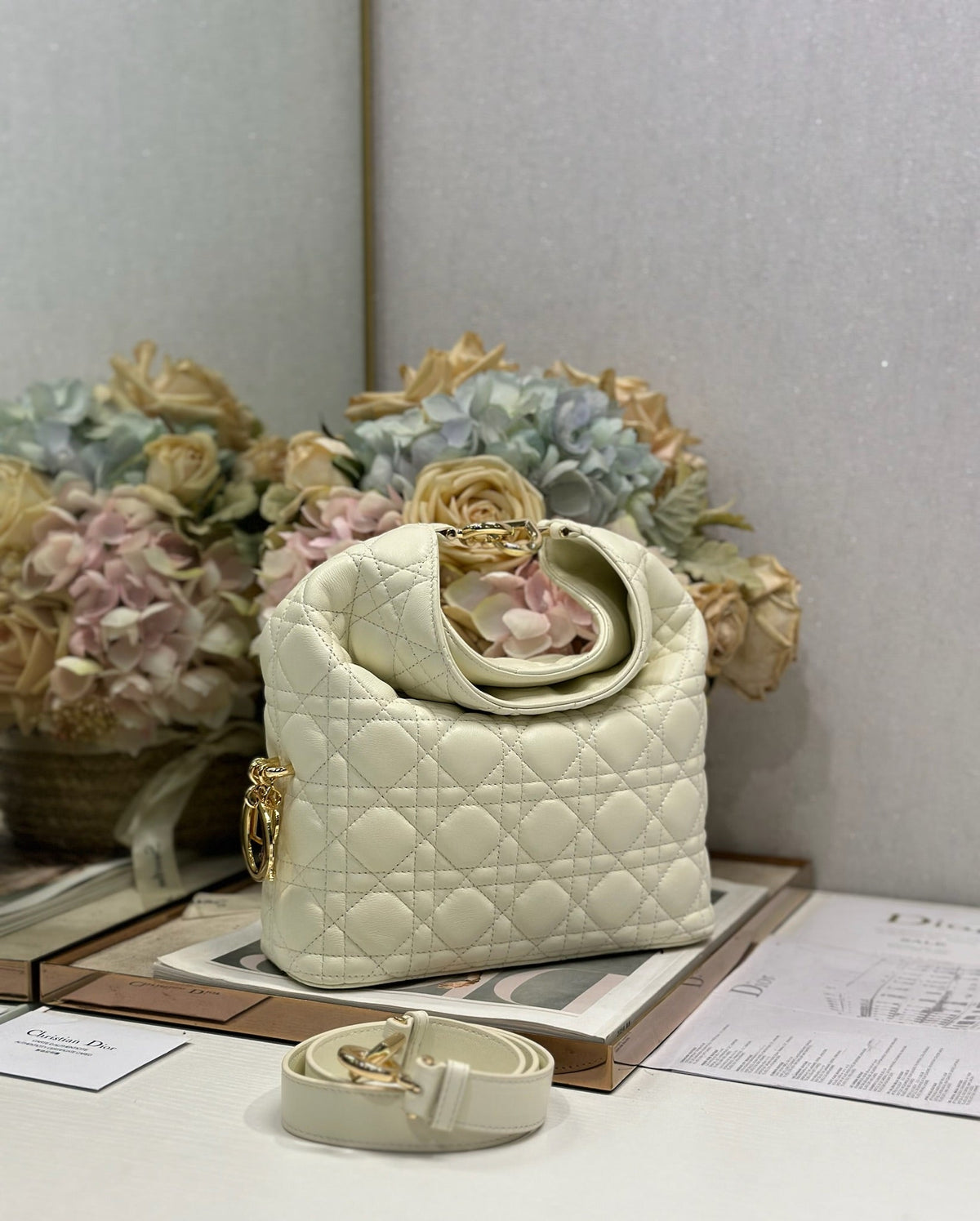 CD Lady Dior Shoulder Bag 27cm Milky White in Sheepskin 155549