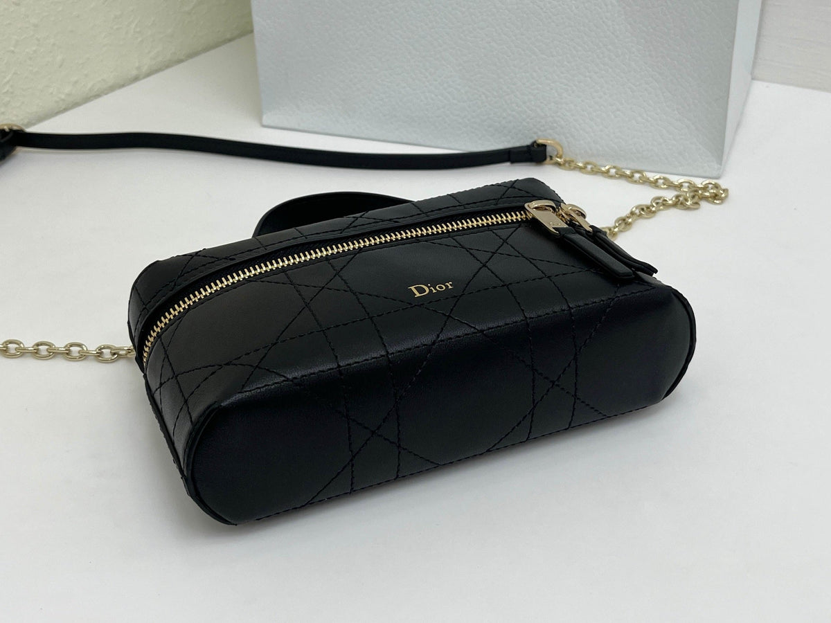CD Cannage Vanity Chain Bag 19cm Black Cowhide 158120