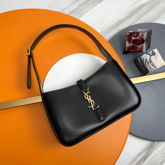 YSL Le 5 À 7 Hobo Bag 25cm Black with Gold hardware in Cowhide 285549