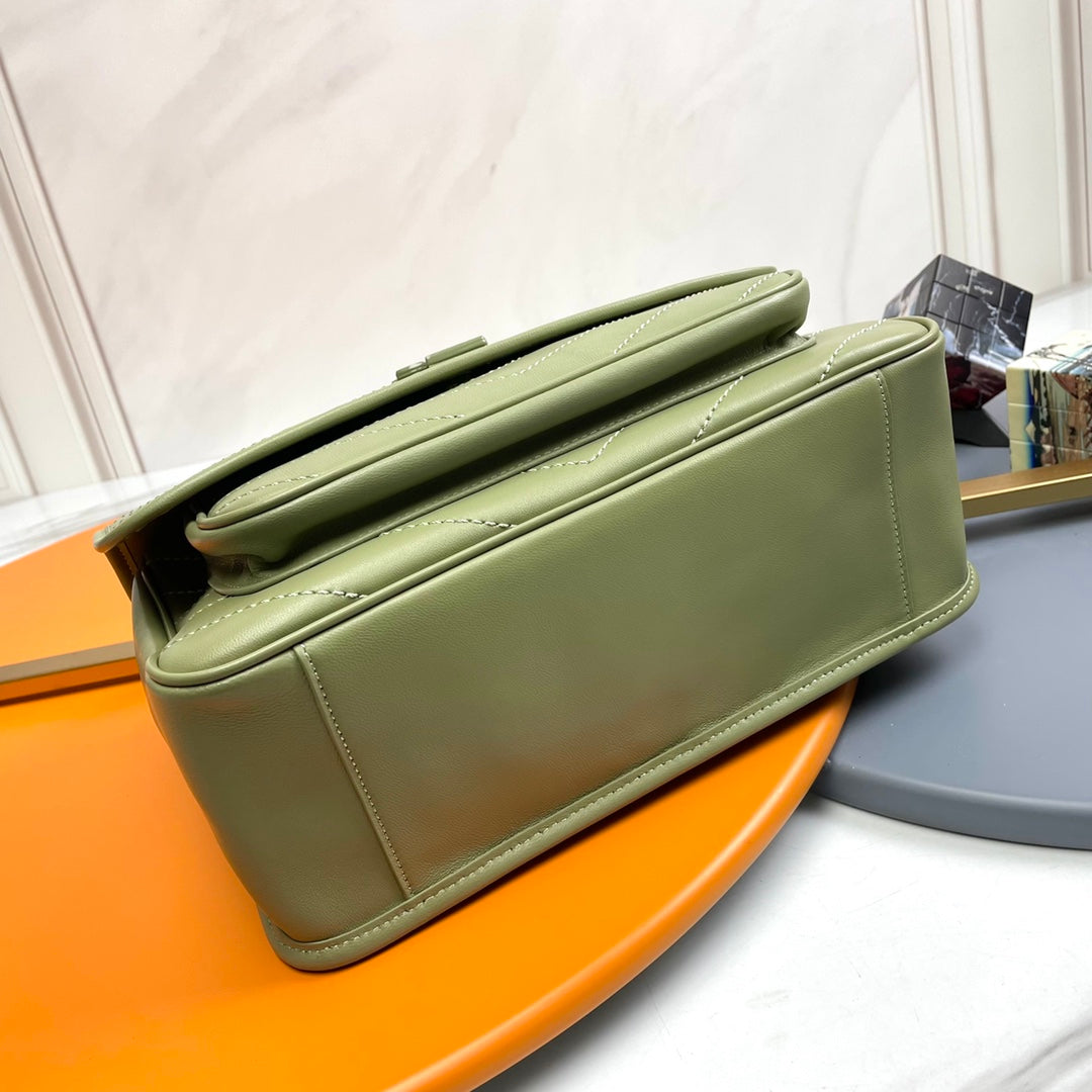 Niki Baby Shoulder Bag 28cm Green Sheepskin
