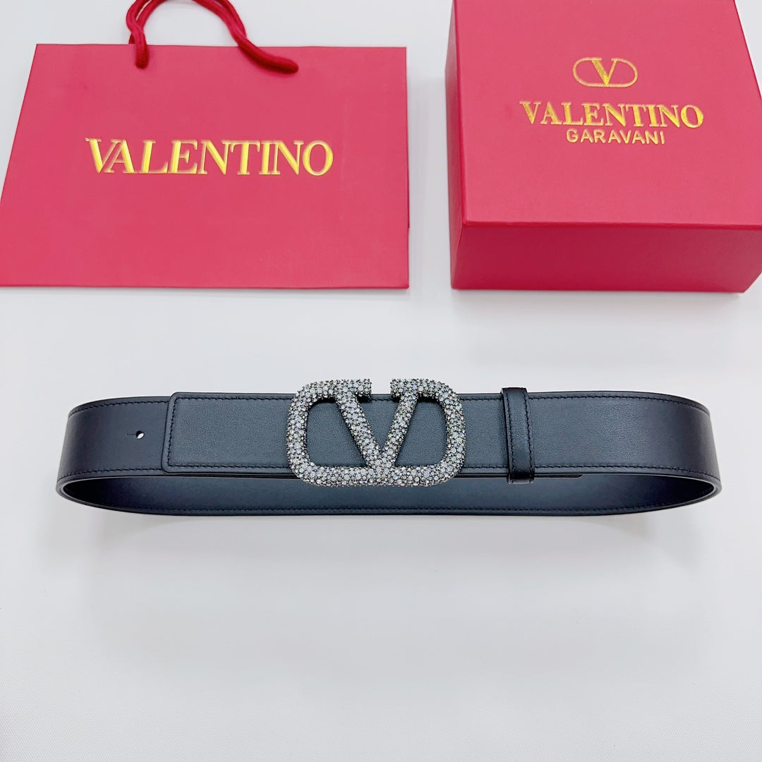 Garavani Reversible VLogo Signature Belt 40mm Black Leather 200696