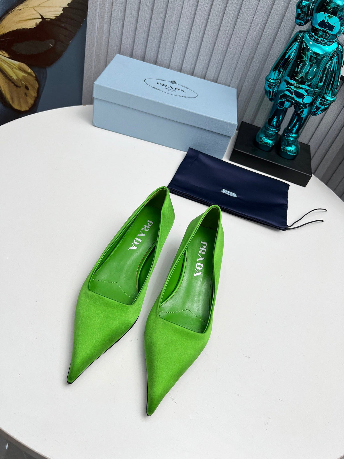 Prada 26SS Pointed-Toe Pumps 4cm Green Satin 680950