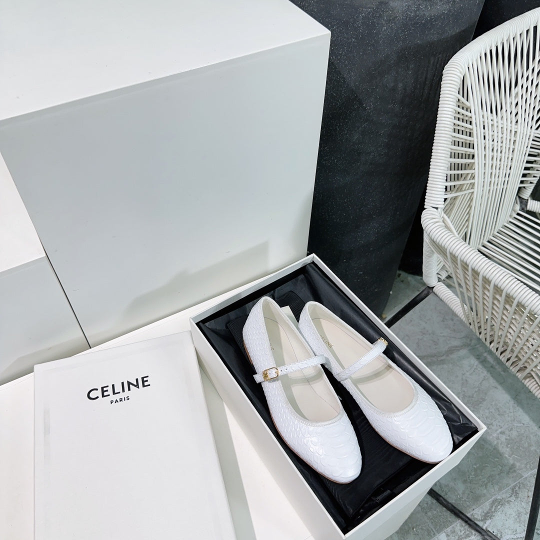 WHITE PYTHON PRINT LEATHER BALLET FLATS