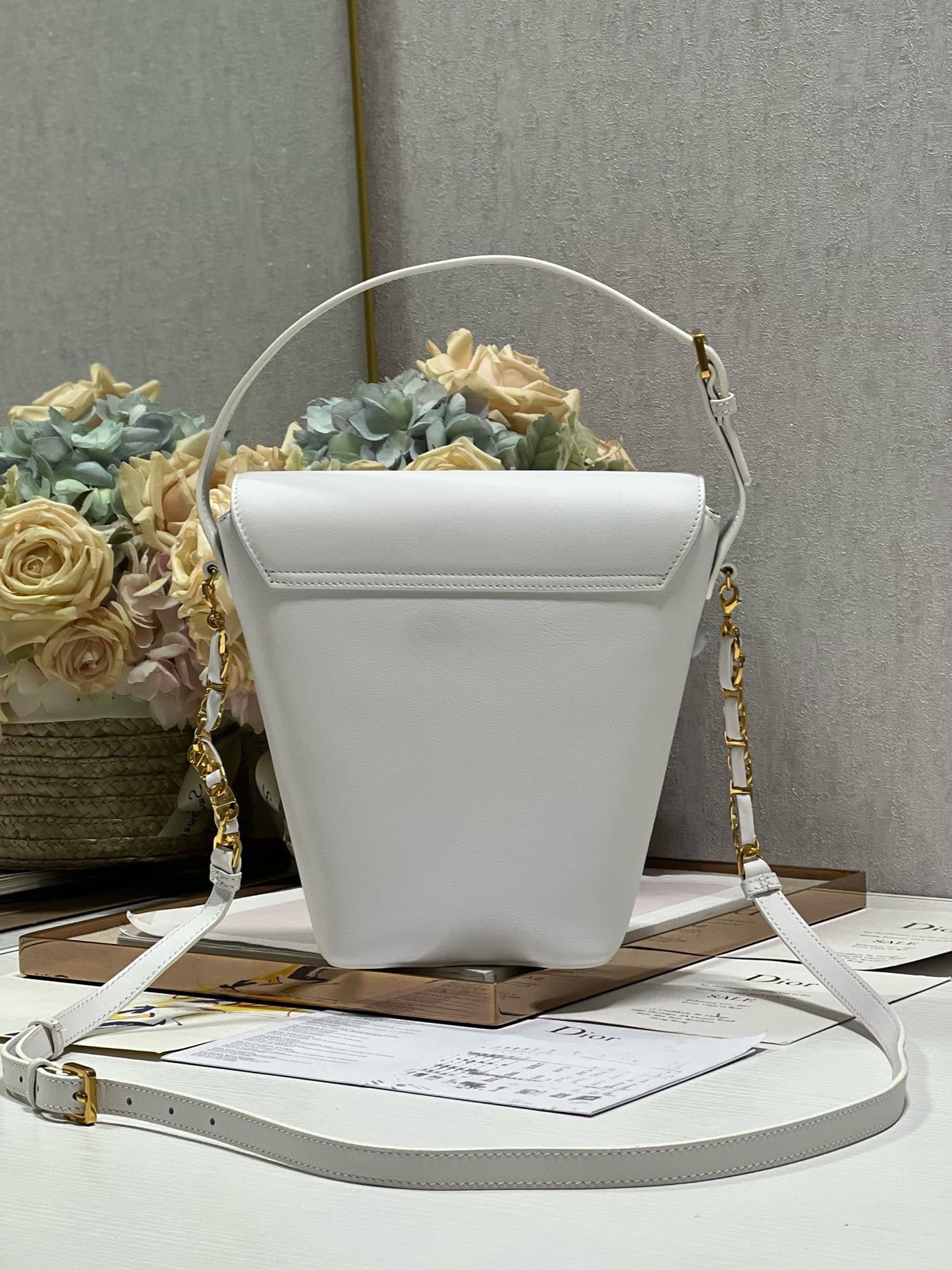 CD Montaigne Large Chain Bucket Bag White Calfskin 336797