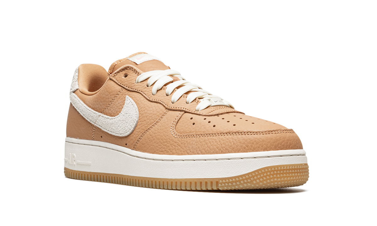 Air Force 1 '07 Craft "Light Cognac" DO6676 200