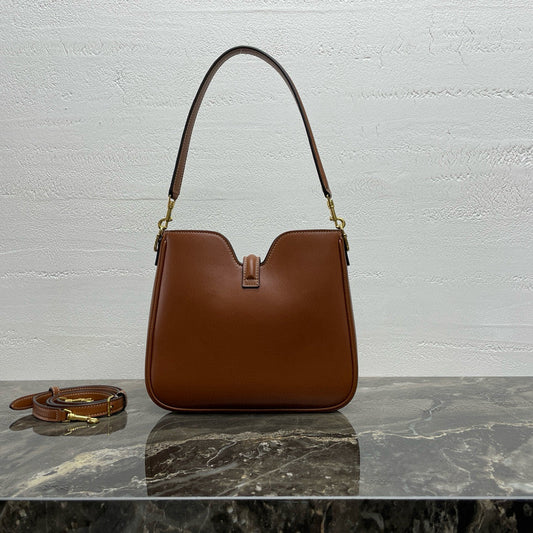 Small Camille 16 Soft Bag 24.5cm In Tan Smooth Calfskin Gold Hardware