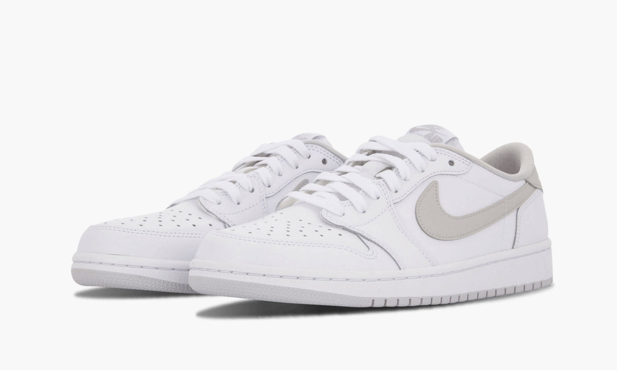Air Jordan 1 Retro Low OG “White / Neutral Grey Sneakers - Pro-Level