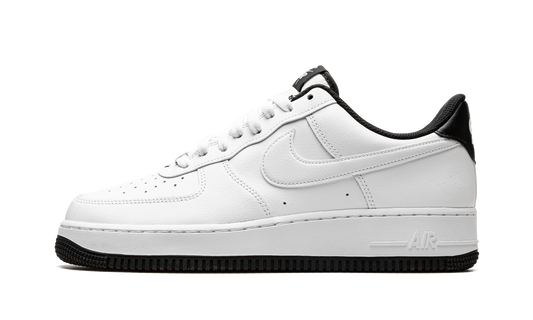 Air Force 1 '07 "White / Black" DR9867 102