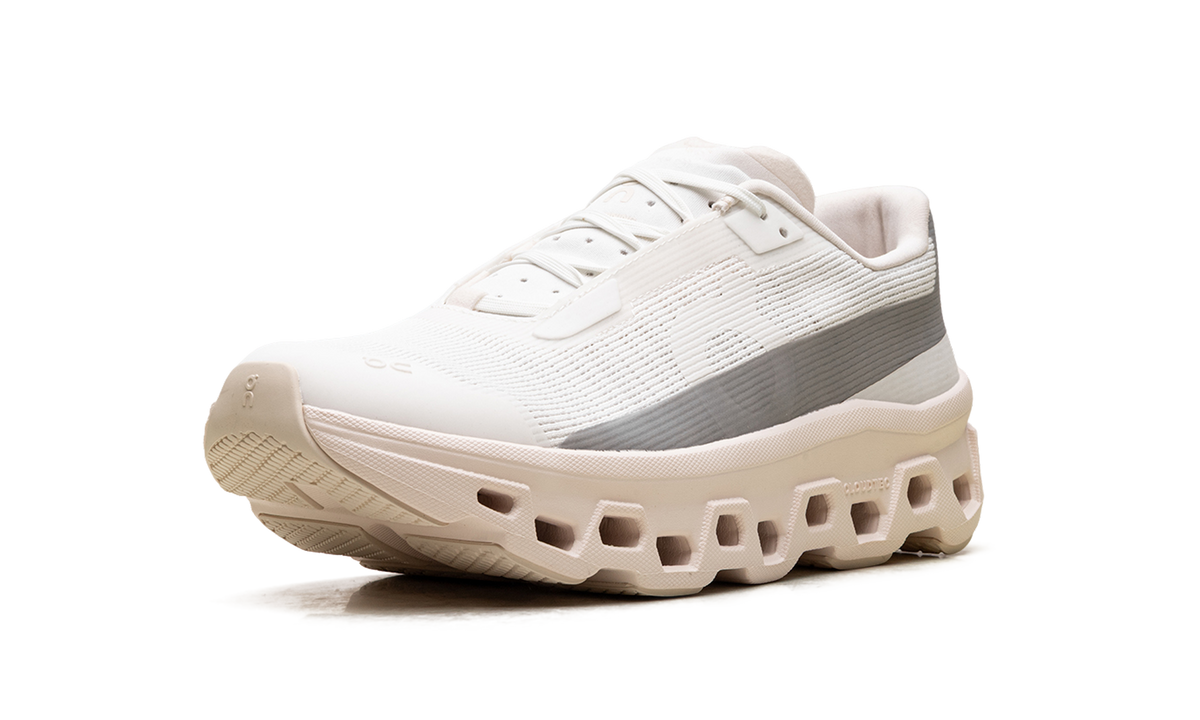 Cloudmonster Void WMNS "Ivory Seashell" 3WG10814680