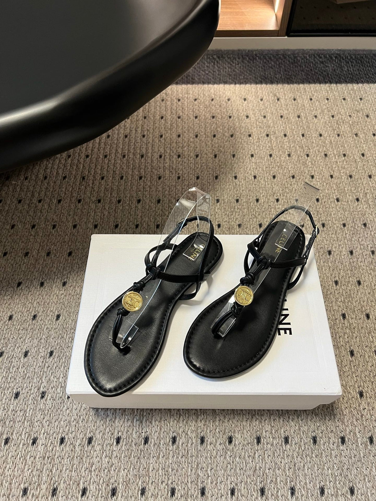 Celine 26ss Penny Thong Flat Sandals Goatskin Leather