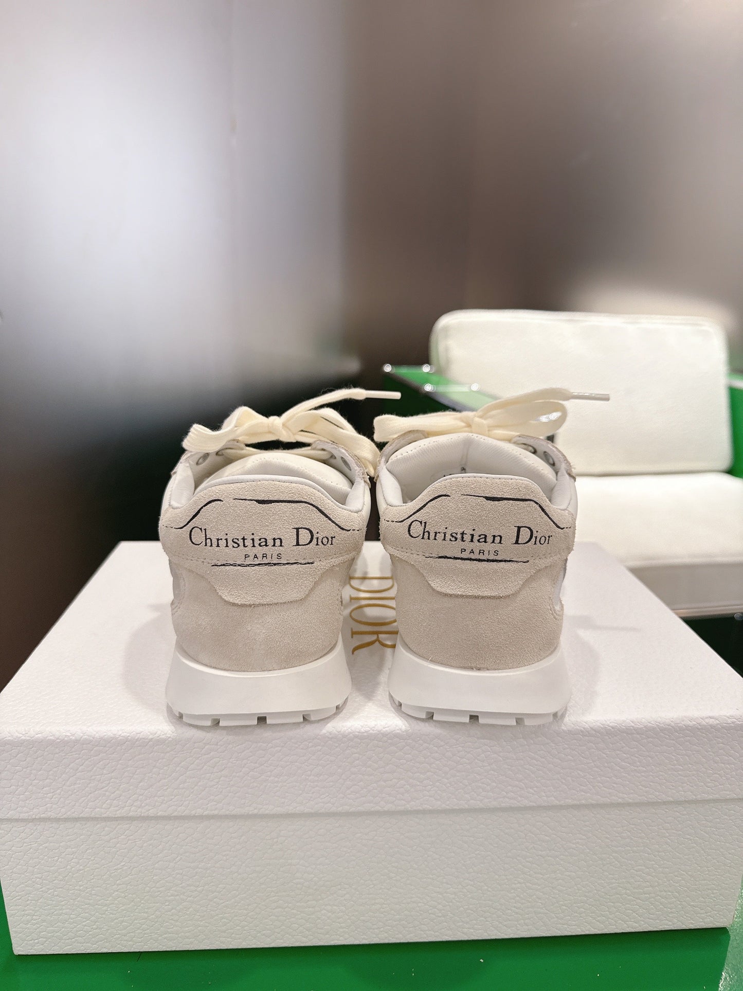 CD Tech Sneakers White Light Pale Taupe Cowhide Mesh Suede 562673
