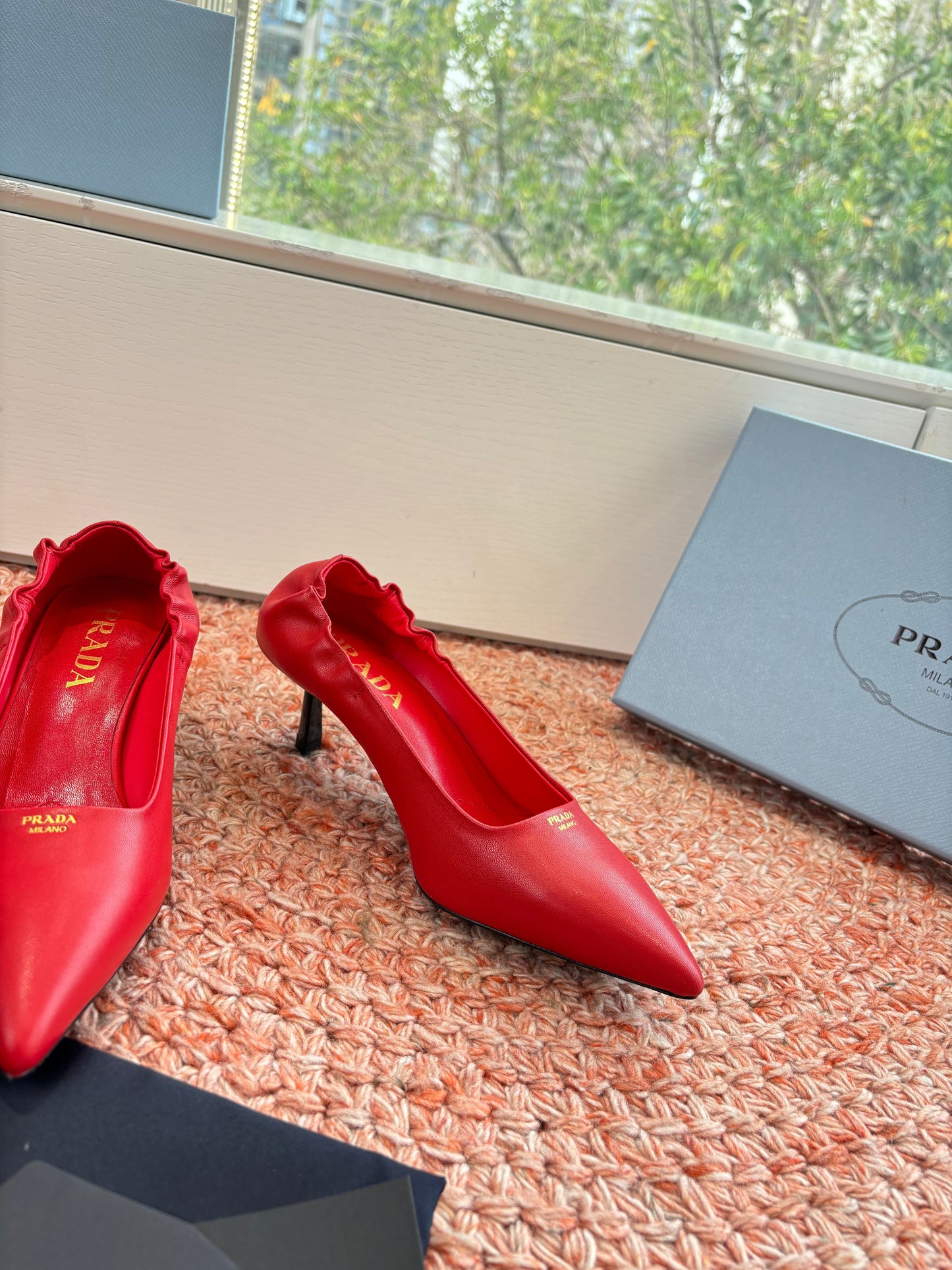 Prada Pointed-Toe Pumps Red Leather 604169