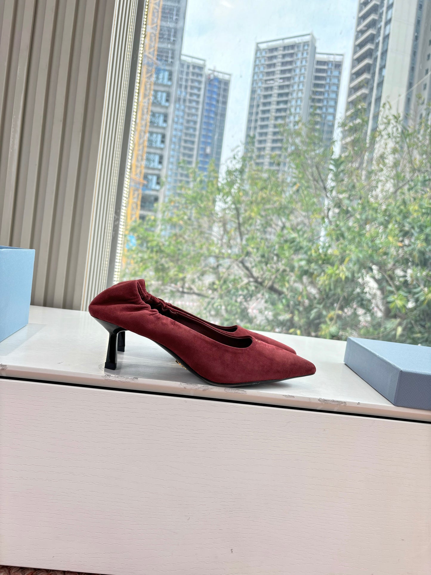 Prada Pointed-Toe Pumps Red Suede 604174