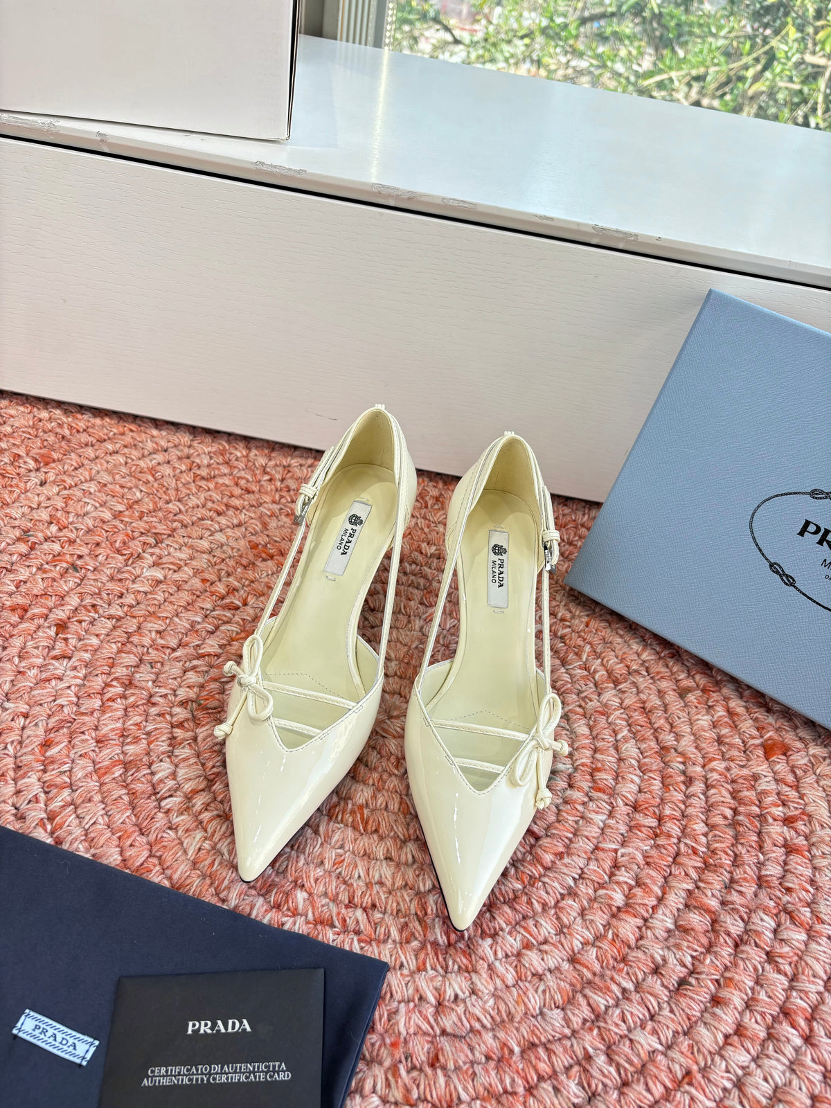Prada G887 26s Slingback Cream Patent Leather 604188