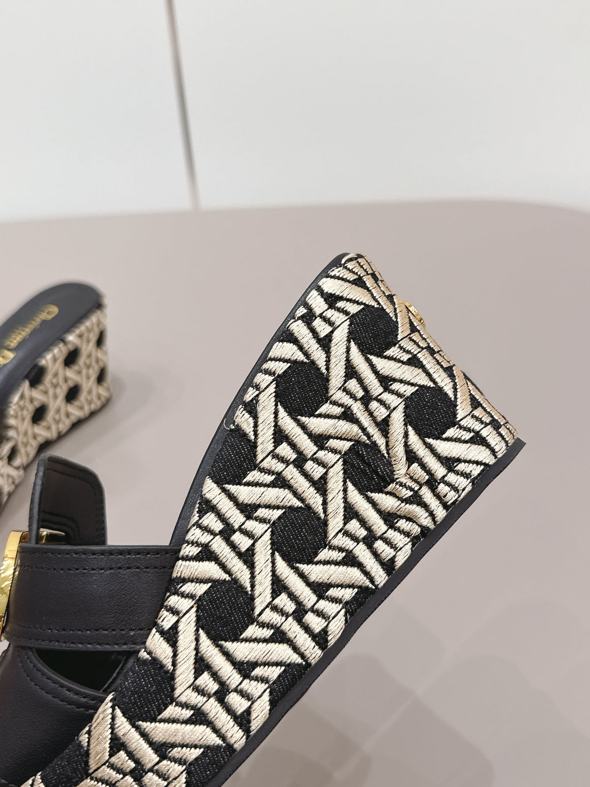 CD 30 Montaigne Wedge Slides 8cm Black Calfskin 738317