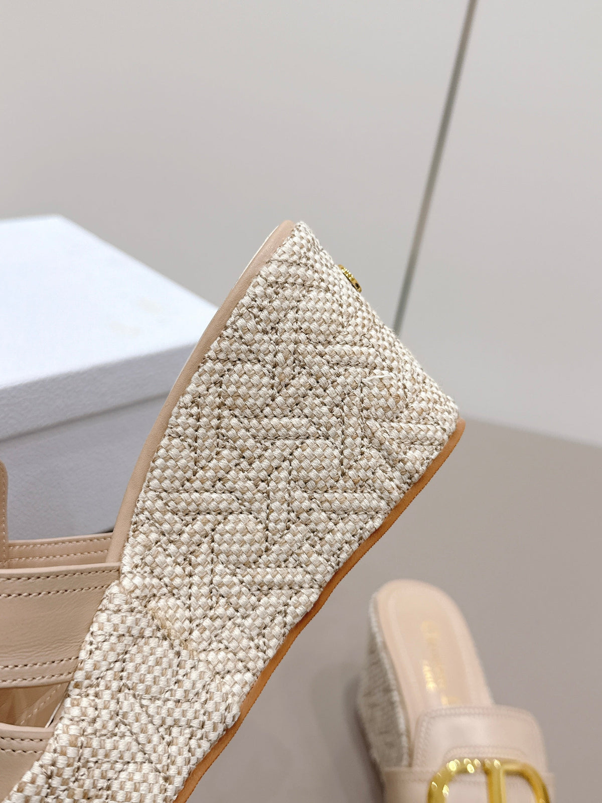CD 30 Montaigne Wedge Slides 8cm Light Beige Calfskin 738319