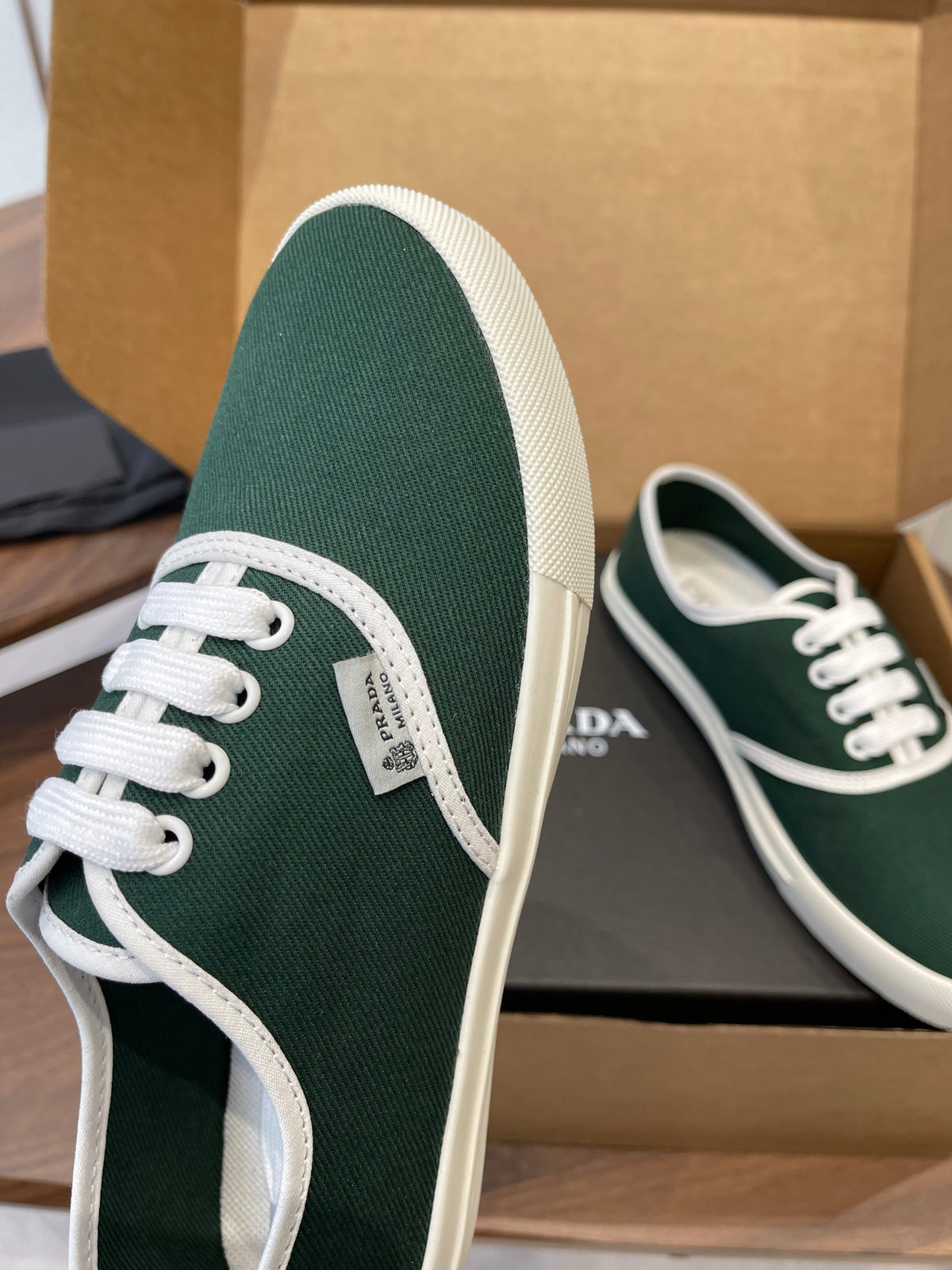 Prada 26ss Casual Shoes Green White Canvas 624428