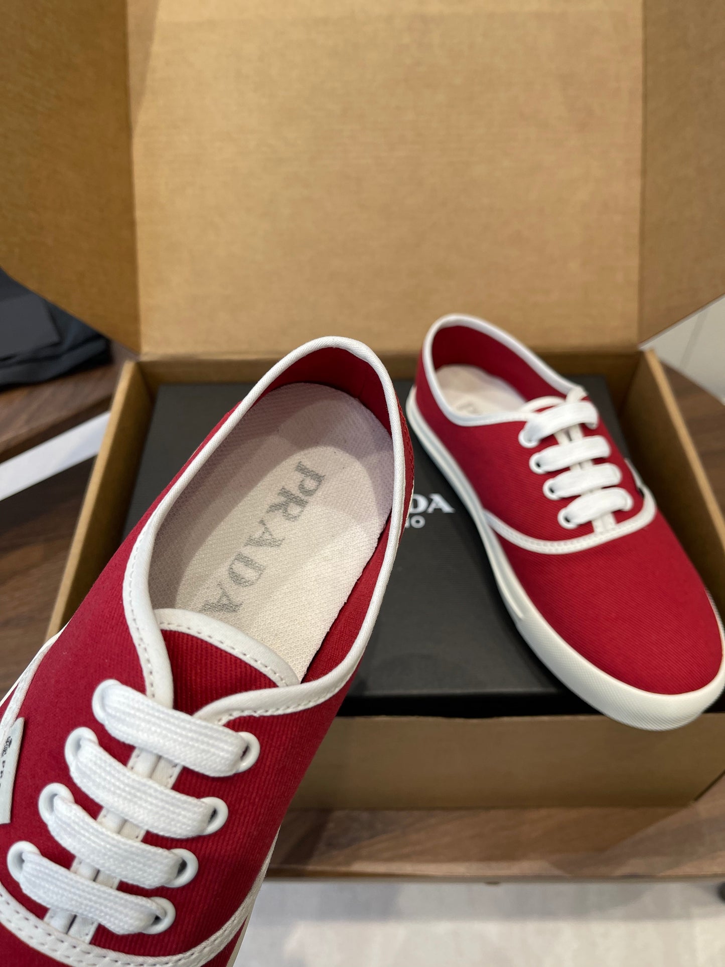 Prada 26ss Casual Shoes Red White Canvas 624429