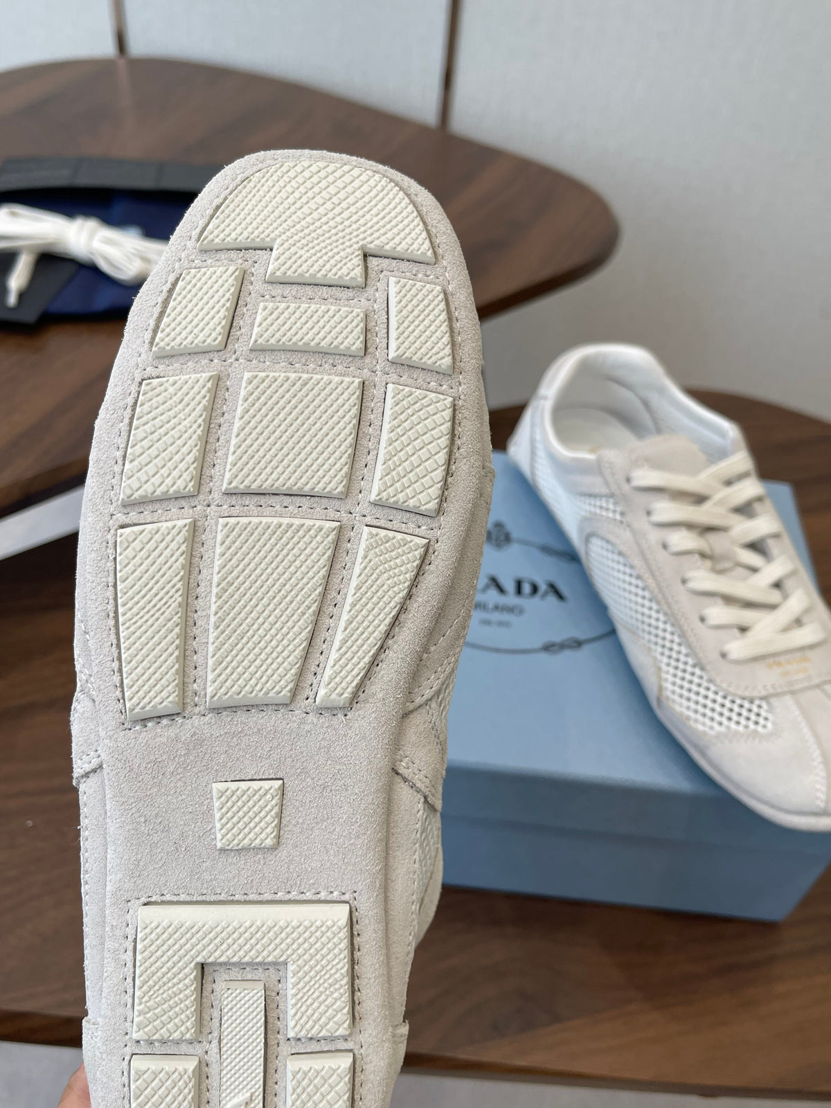 Prada Low-Top Sneakers Off White Mesh Suede 727612