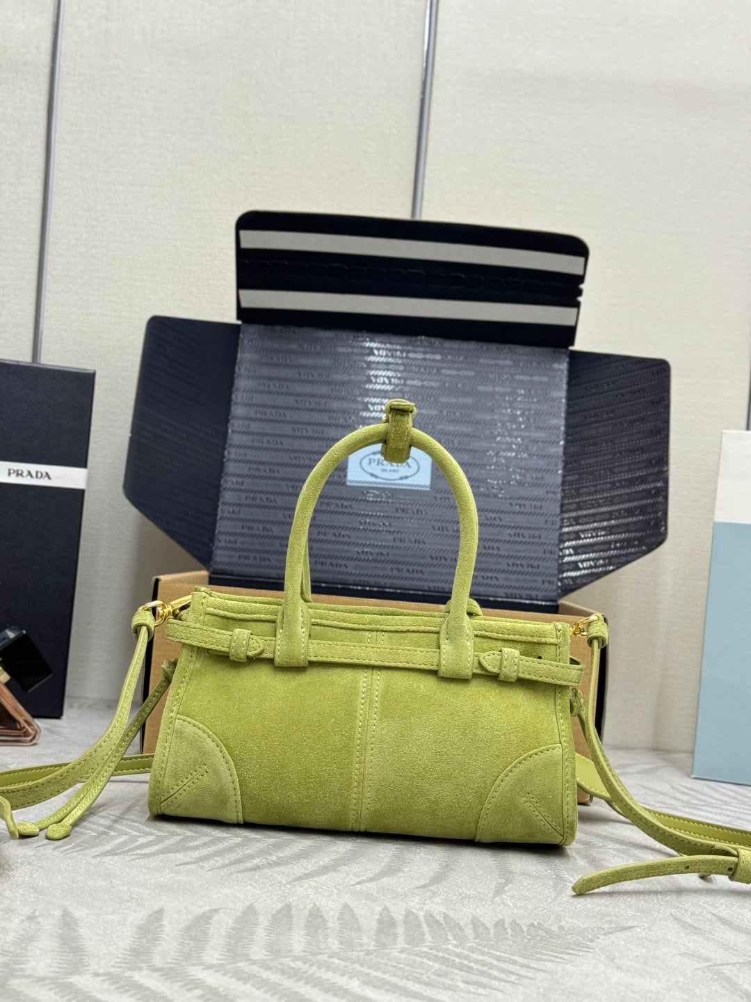 Pra Bonnie Bag 24cm Green Suede Leather 293818