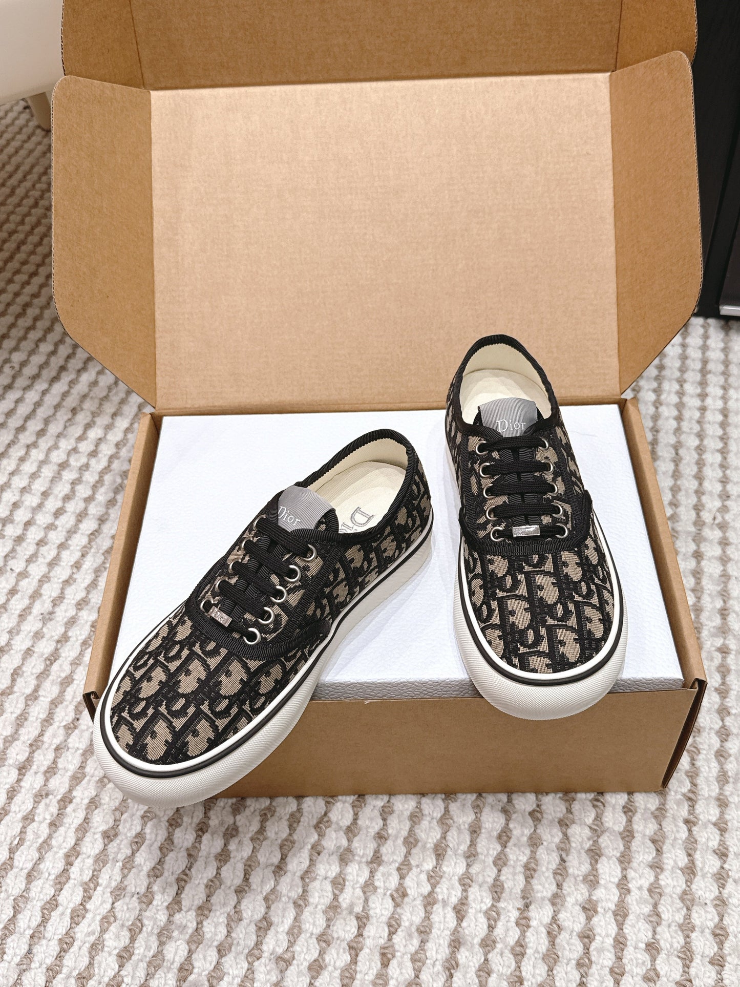 CD Saltwind Sneaker Black Beige Oblique Jacquard Cotton 632436