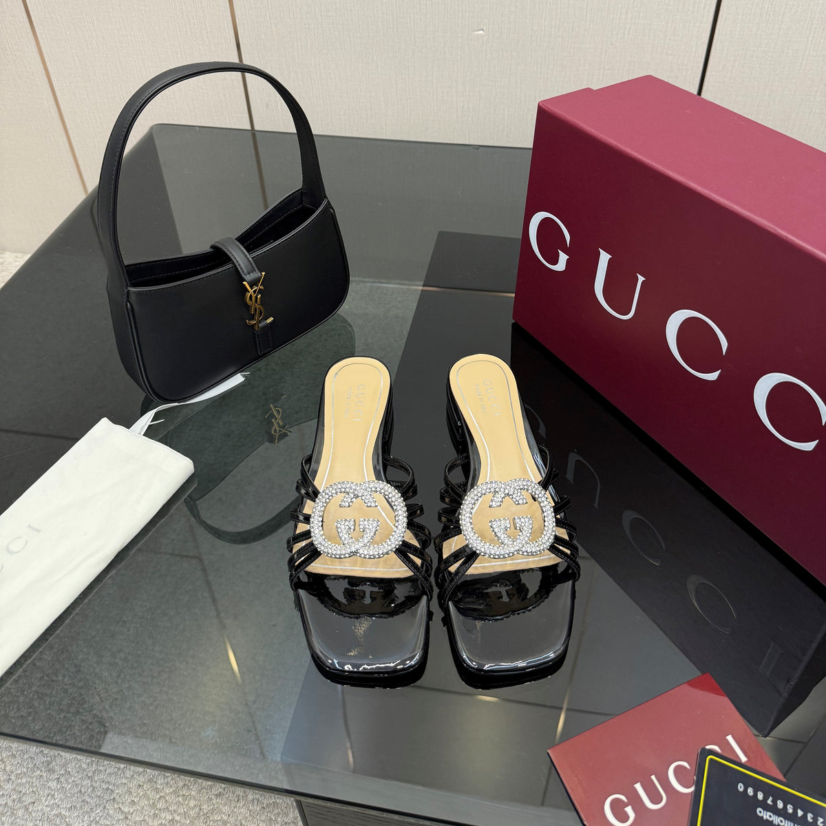 Women's Slide 25mm With Crystal Interlocking G Black Patent Leather