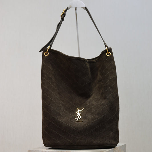 YSl Niki Supple Light Musk Suede