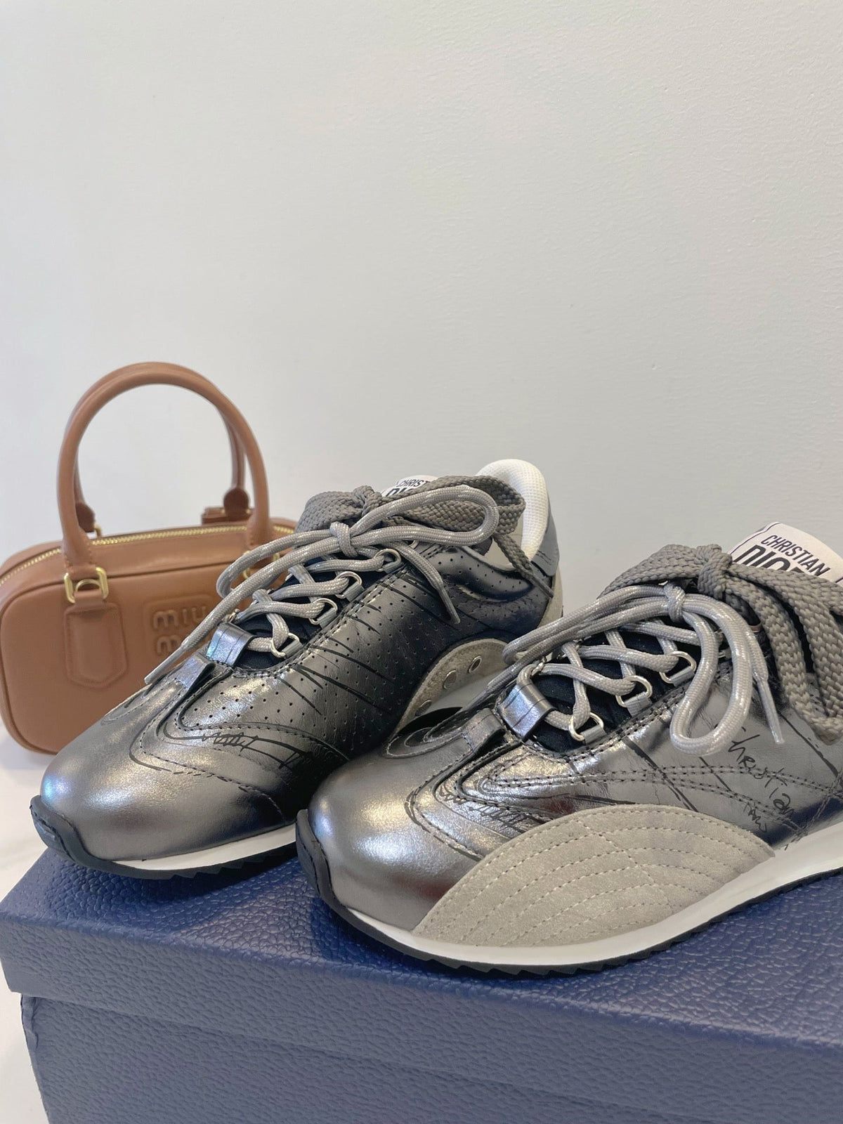 CD 26s D-Sketch Sneakers Sliver Taupe Suede Lambskin 908094
