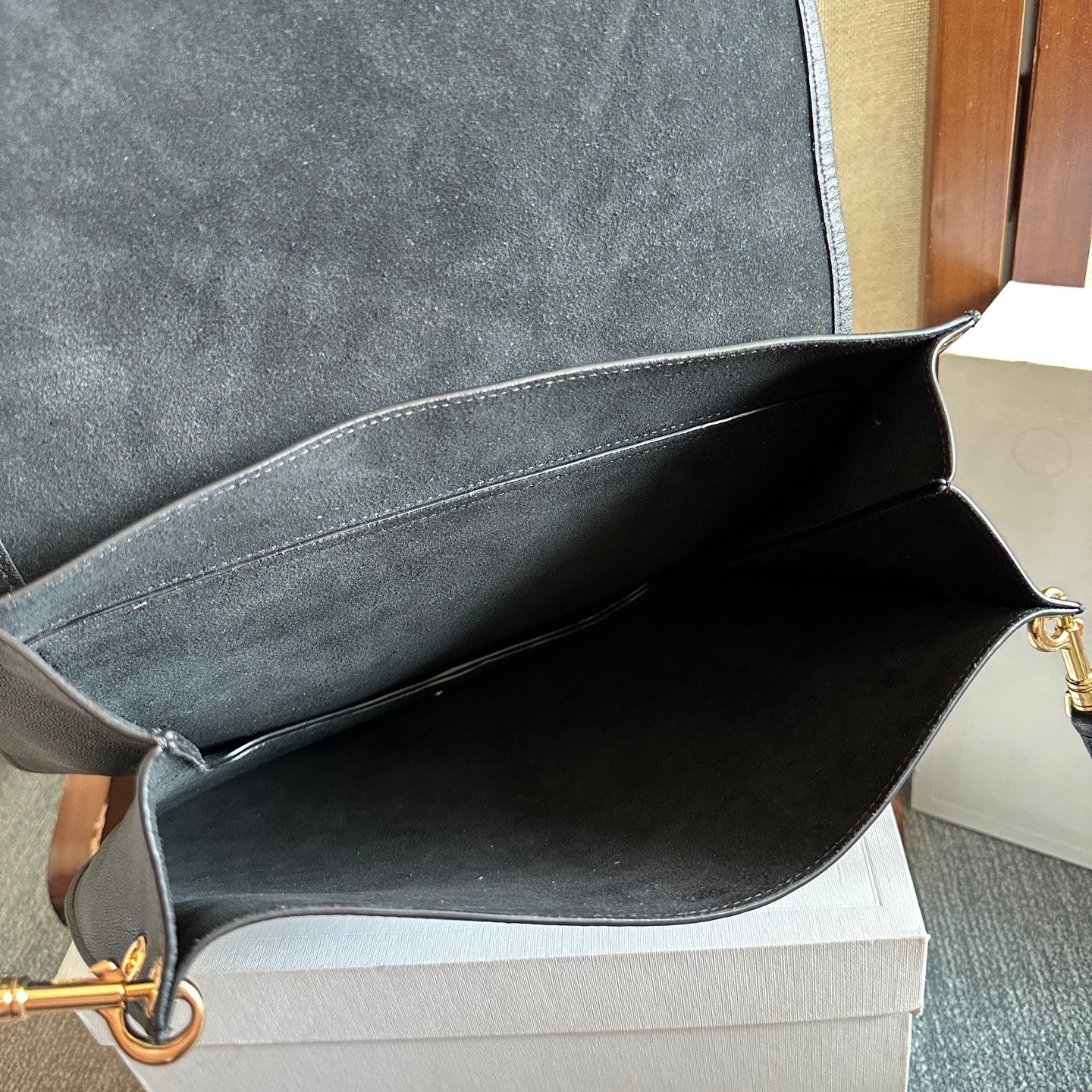 Celine Besace Soft Triomphe Bag Black Lambskin