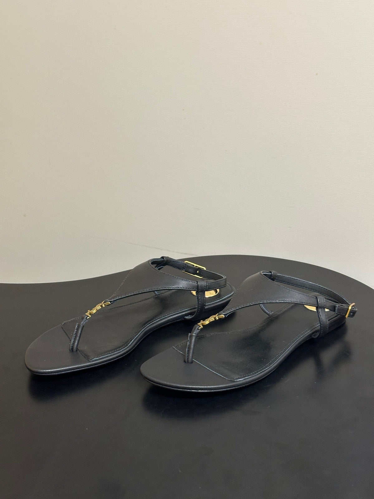 YSL Cassandra Slide Black Smooth Leather 787563