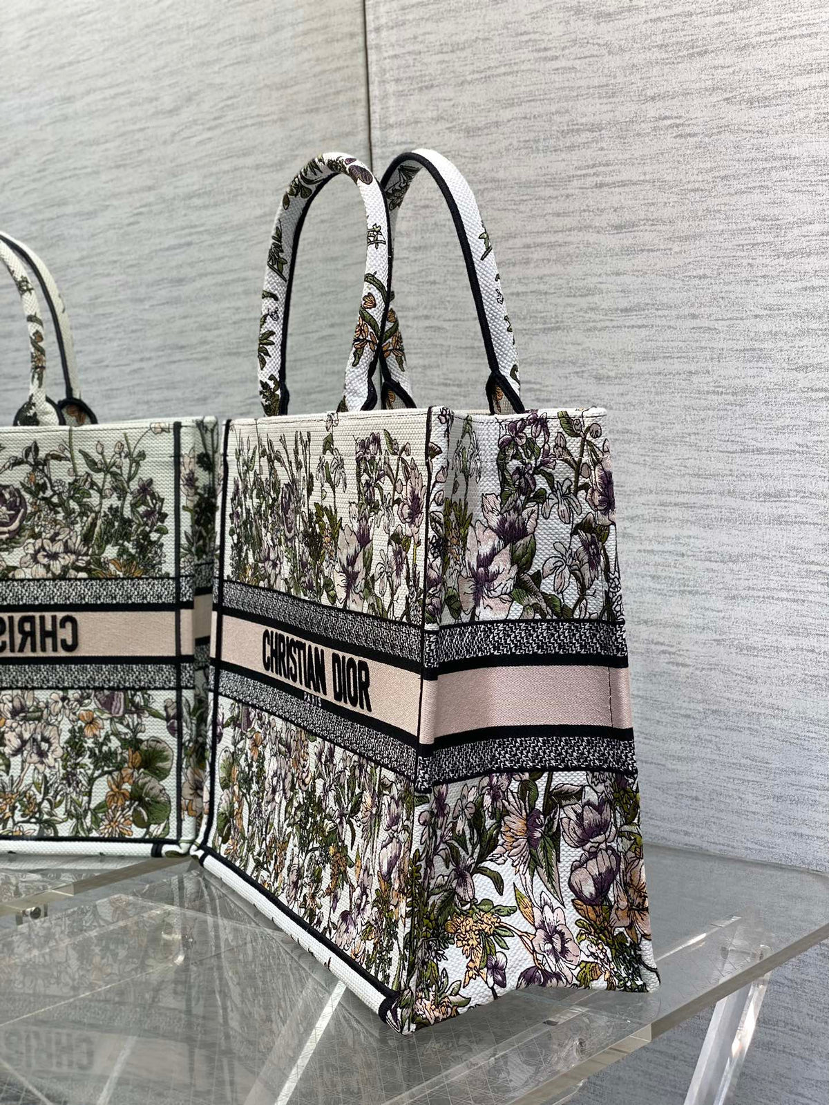 CD Medium Dior Book Tote Floral Motif White Pink Cotton