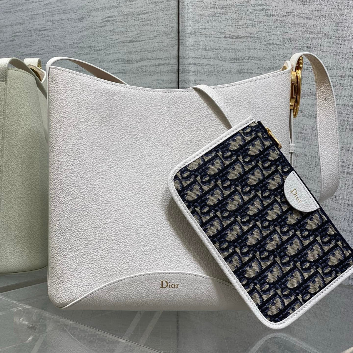 Dior 2026 Medaillon Bucket Bag 26.5cm Grained Cowhide 289070