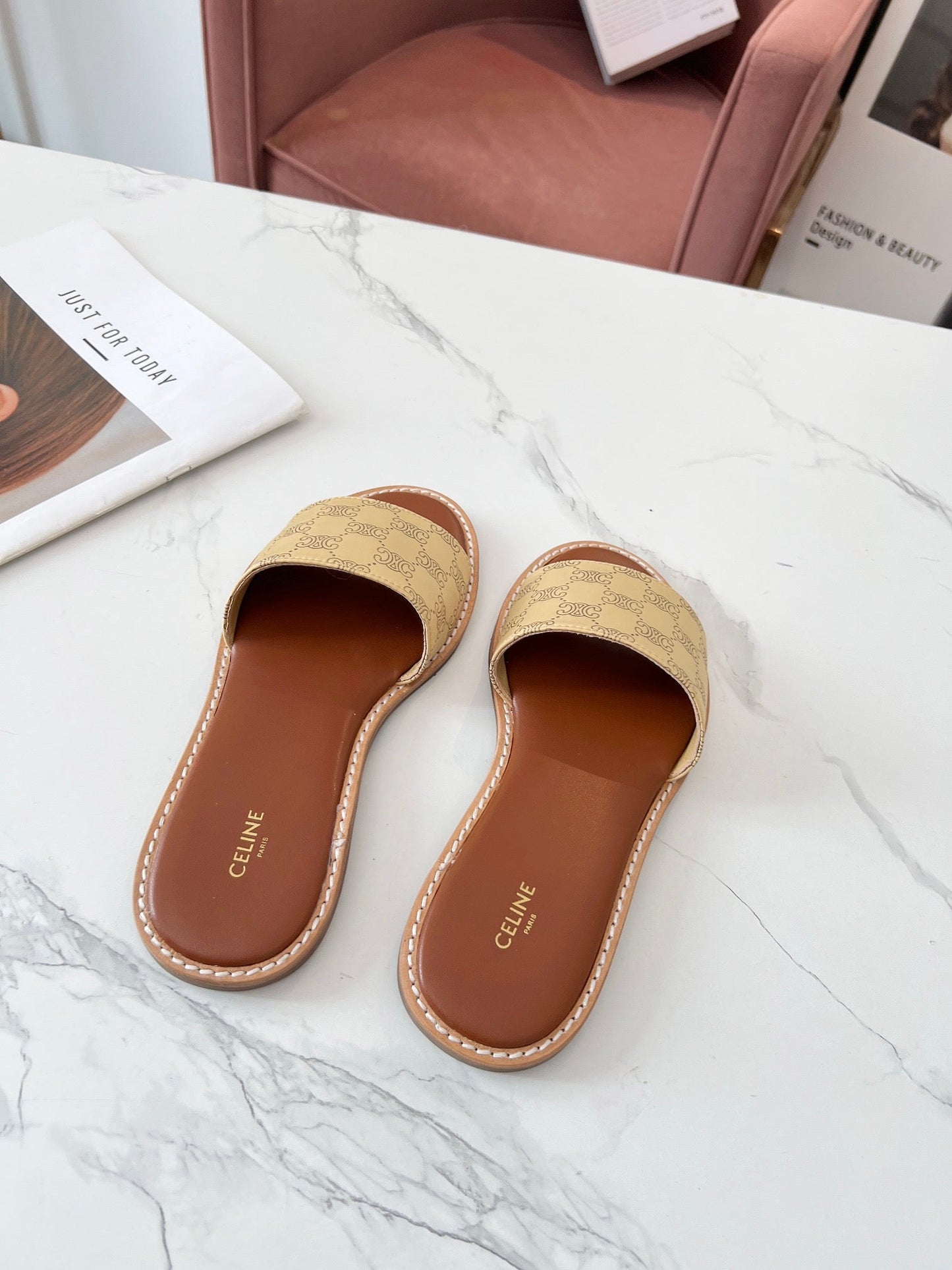Celine 25C Slippers Egg Nog Monagram Silk with Calfskin 238148
