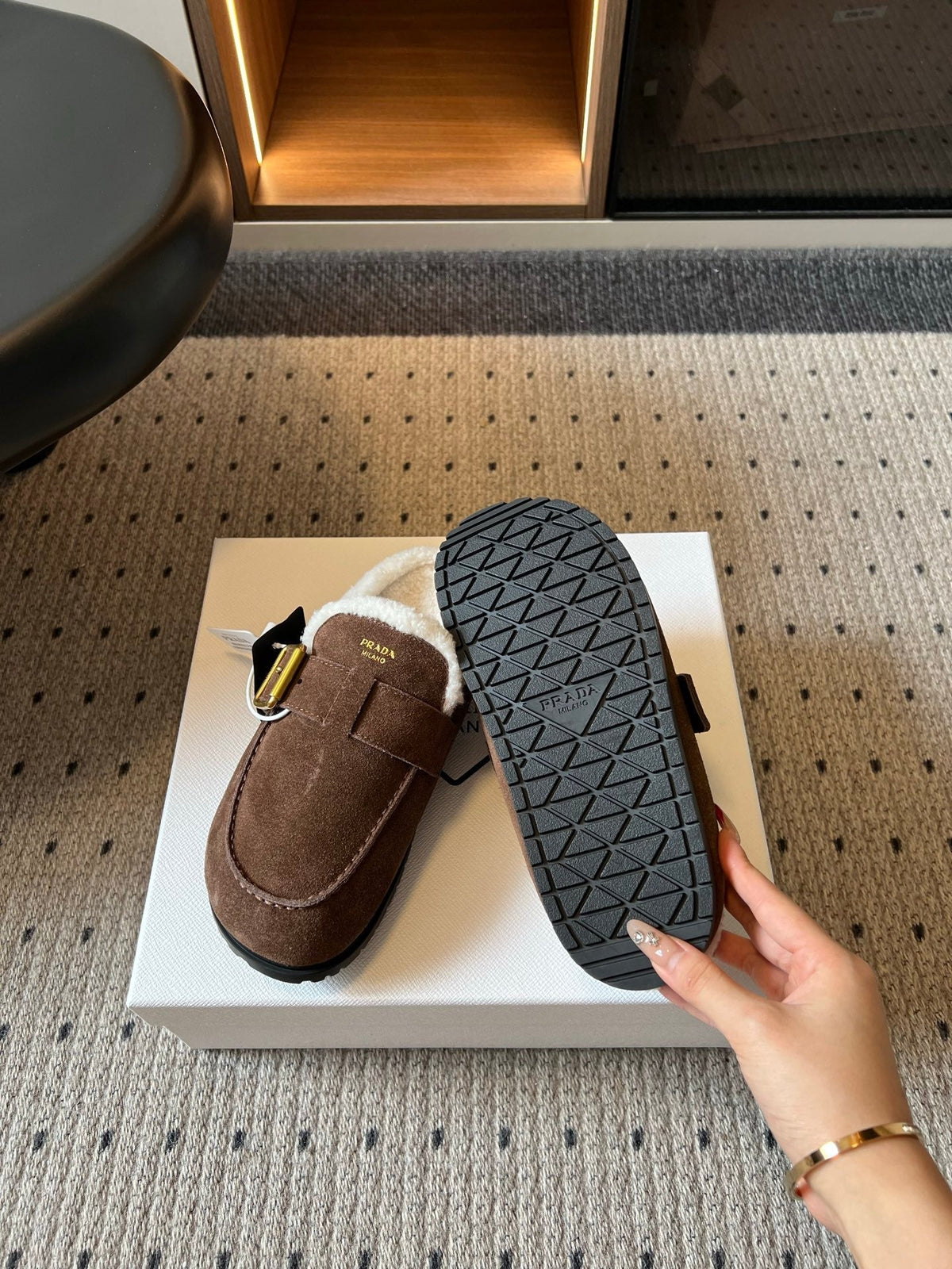 Prada 26s Clogs Coffee Suede Shearling 971696