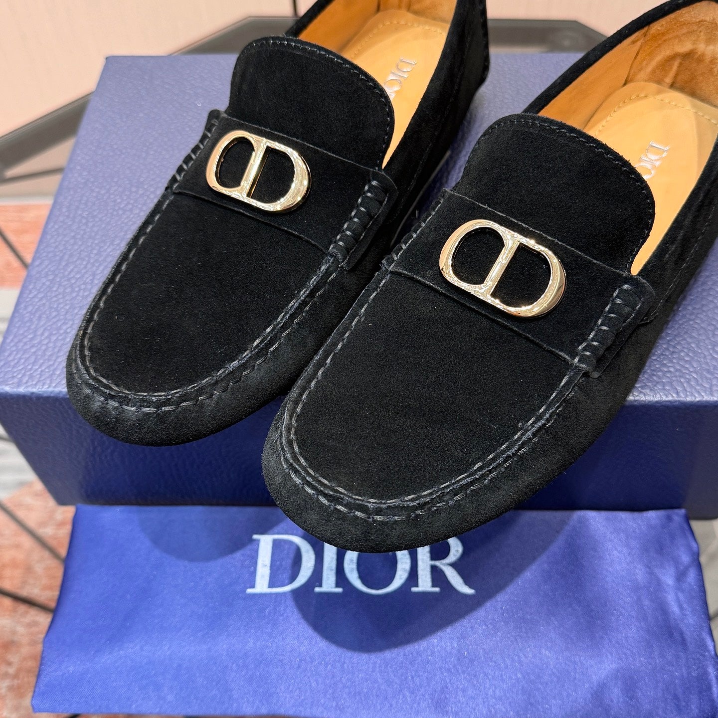 CD Odéon Men’s Loafer Black Gold Suede 664112