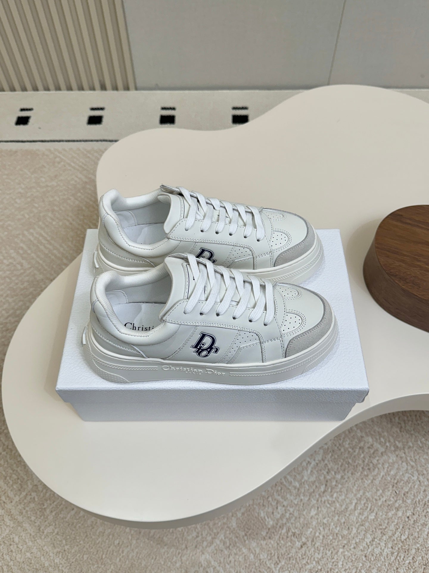 CD 26s Sneaker White Grey Calfskin Suede 920132