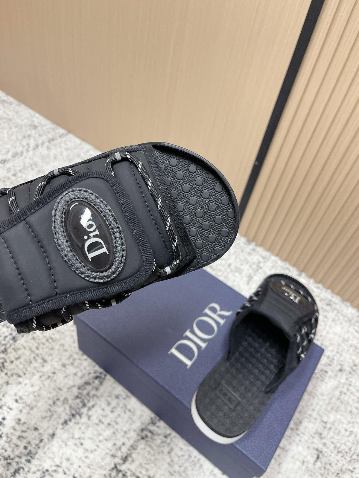 CD Men's Alpha Sandals Black Rubber Fabric 752391