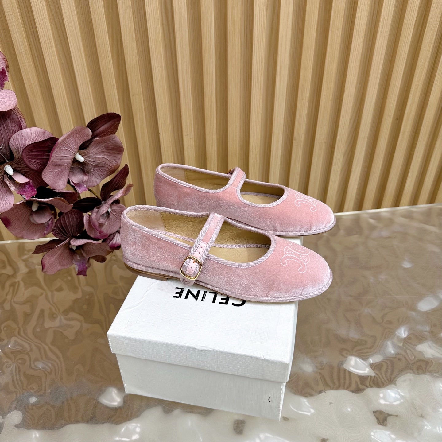 Celine 26s Mary Jane Flats In Pink Velvet