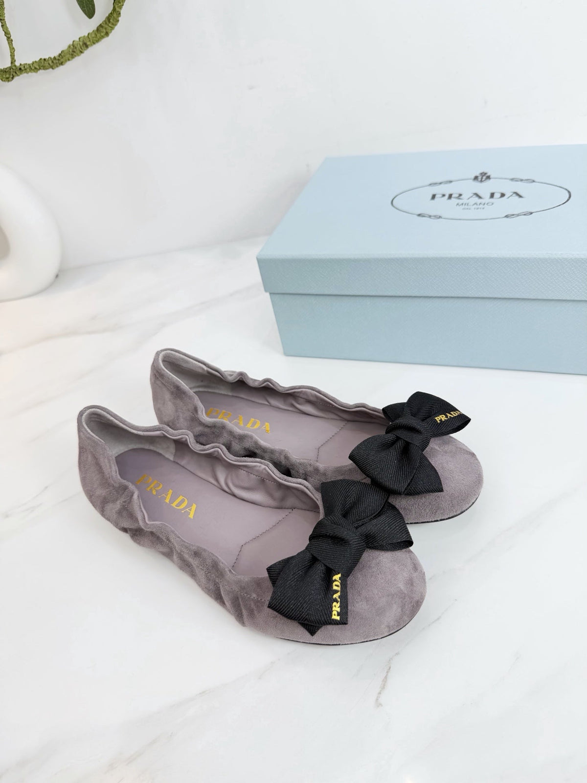 PRA 26SS Ballet Flat Gray Suede 592397