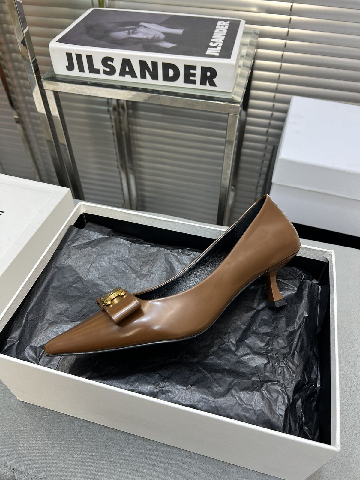 cl pumps 50 dark brown calfskin