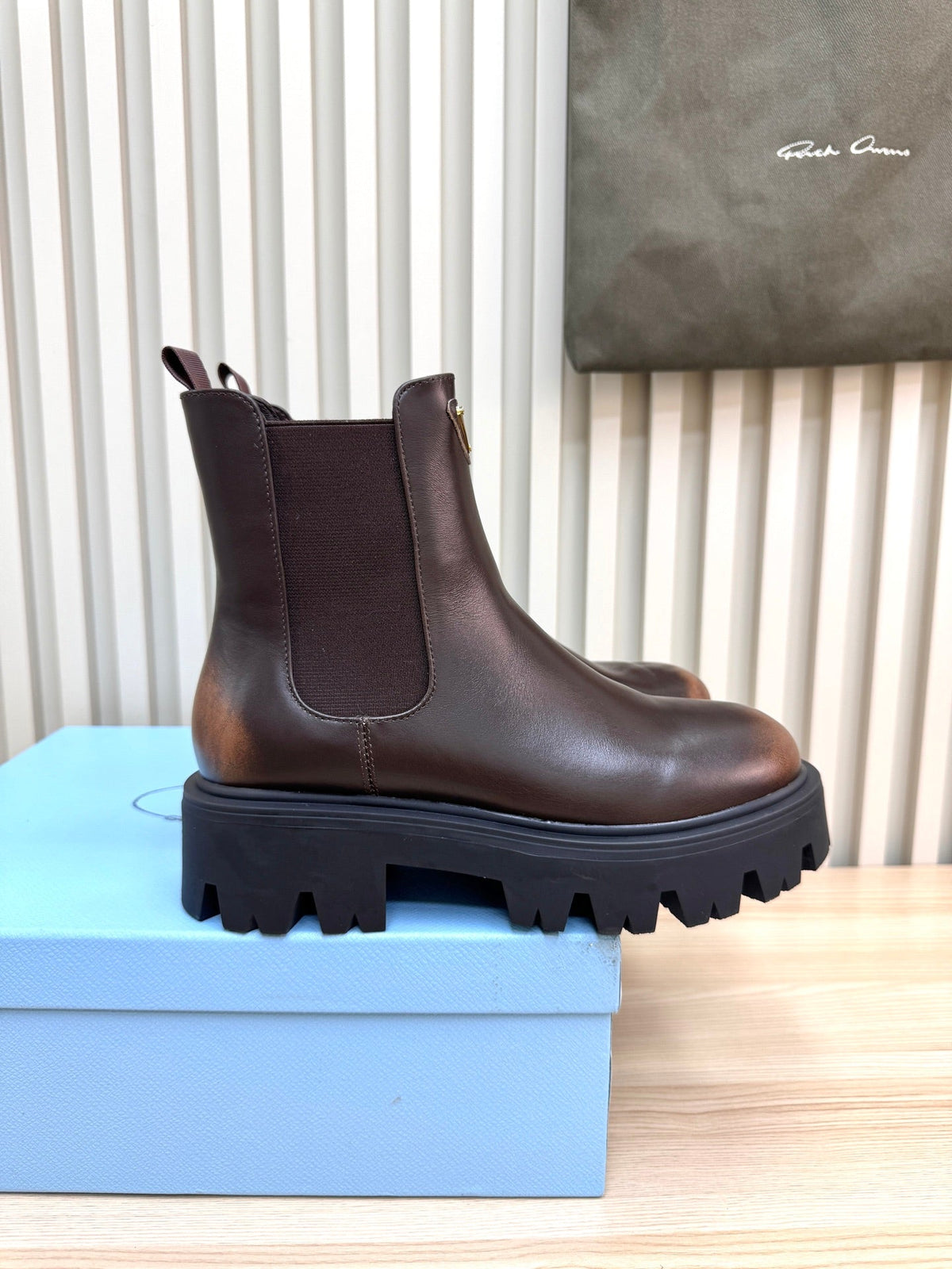PRA ankle boots dark chocolate brown sheepskin 443662