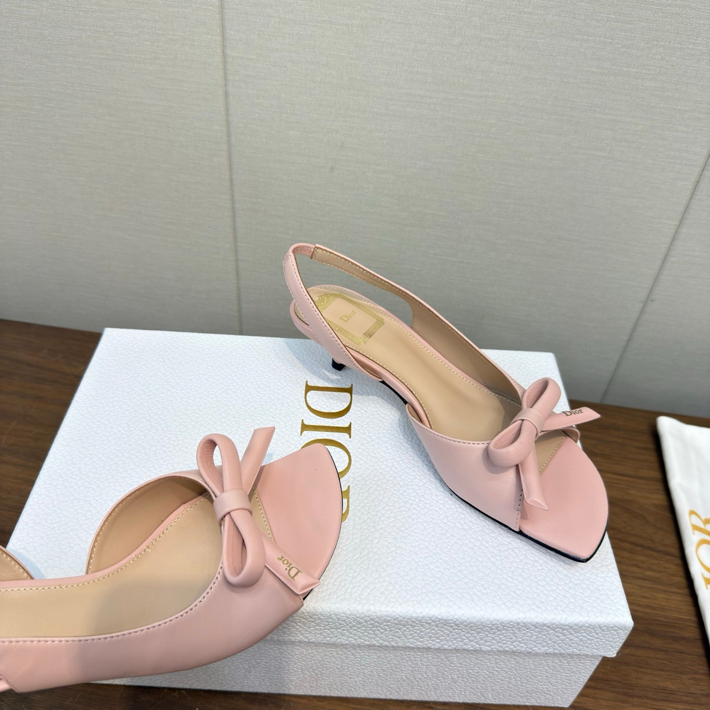CD 26s Bow Heeled Slingback 3.5cm Light Pink Lambskin 922491