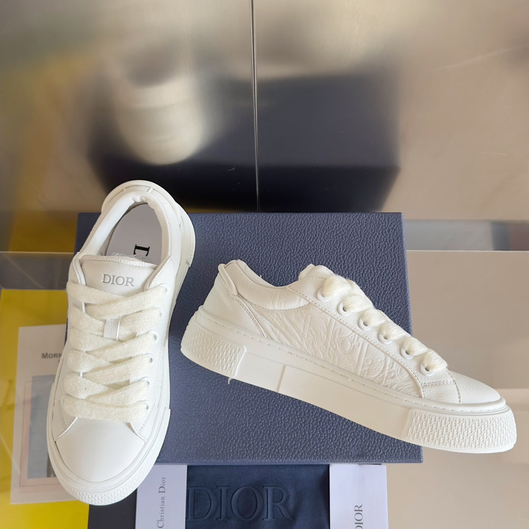 CD B33 Sneaker 40mm White Monogram Cowhide