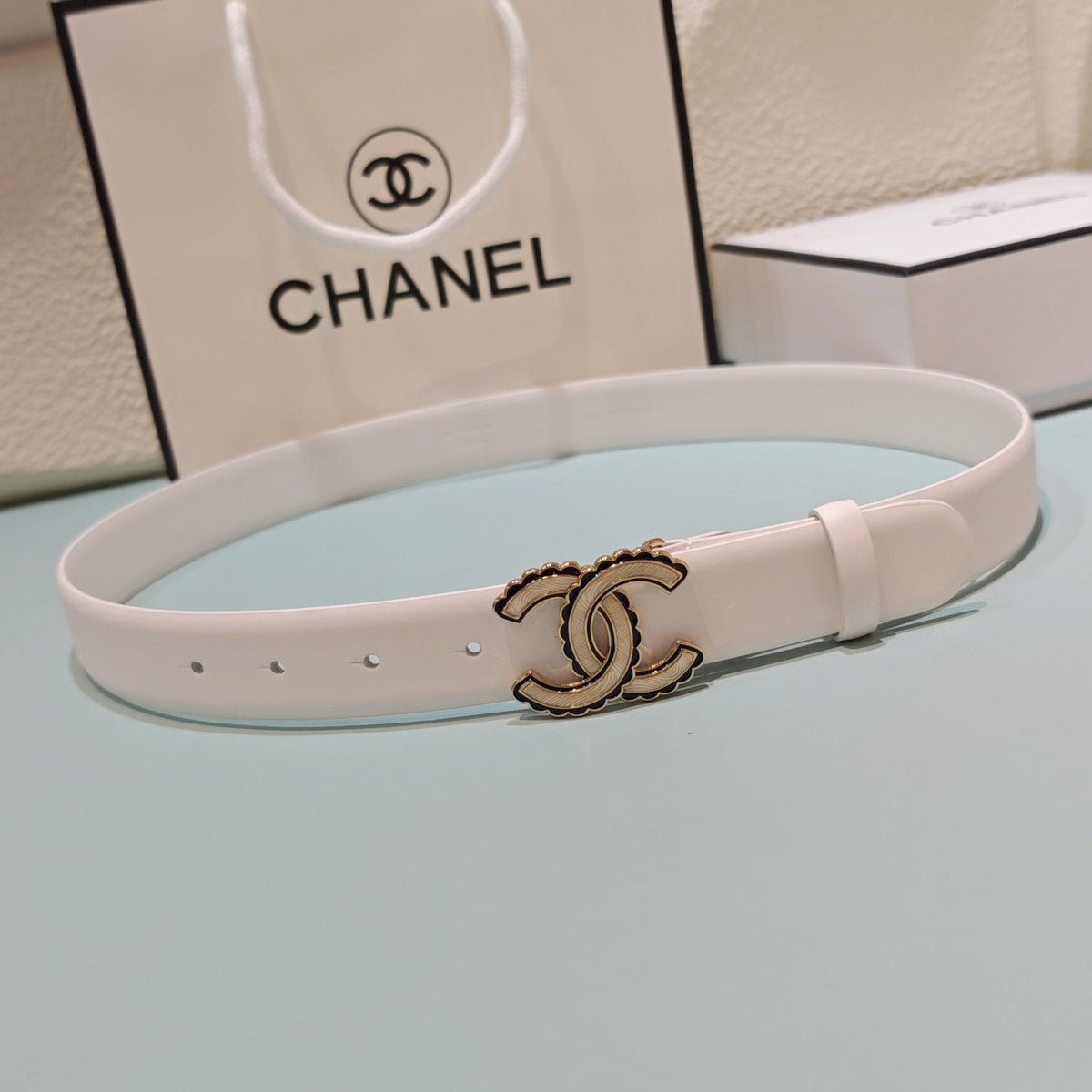 CC Belt 3.0 Scalloped Edge Buckle White Cowhide 200003