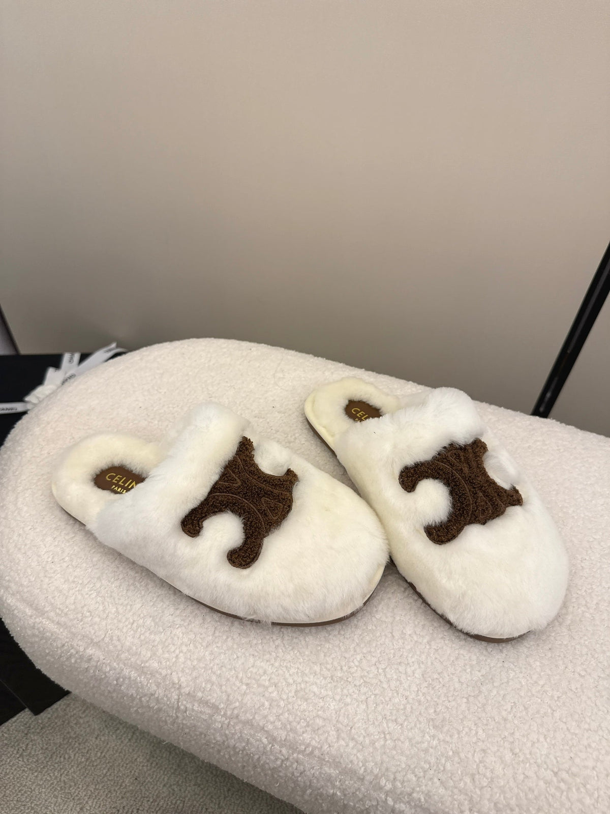 CL Elena Mule in Shearling 10mm White Brown Wool 435860